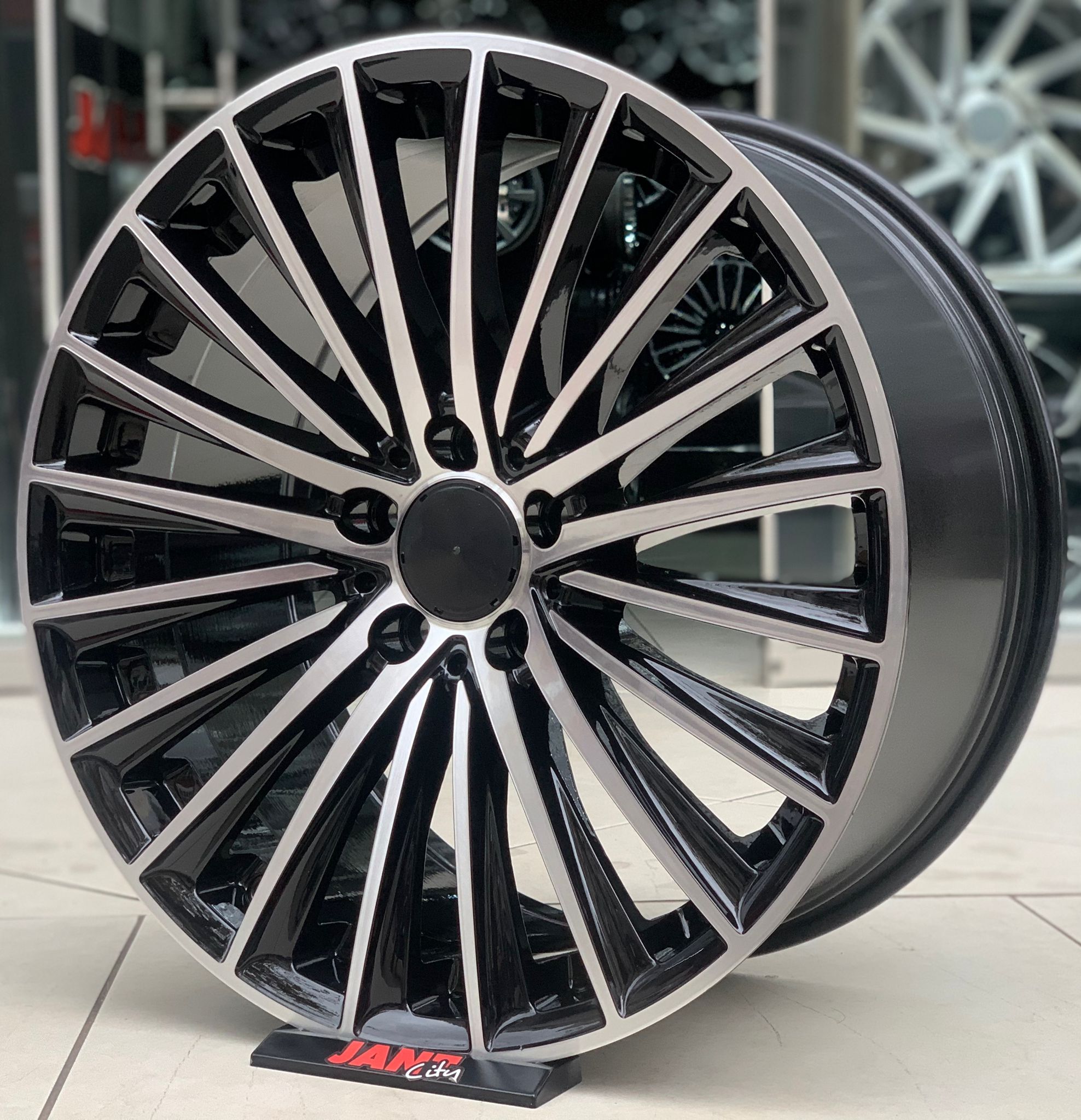 Mercedes 18 5X112 MERCEDES AMG JANT MODELİ küçük resim 3